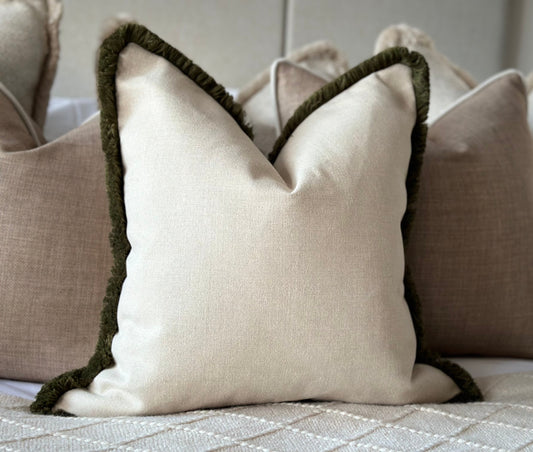 DARK CREAM | Fringe Cushion m