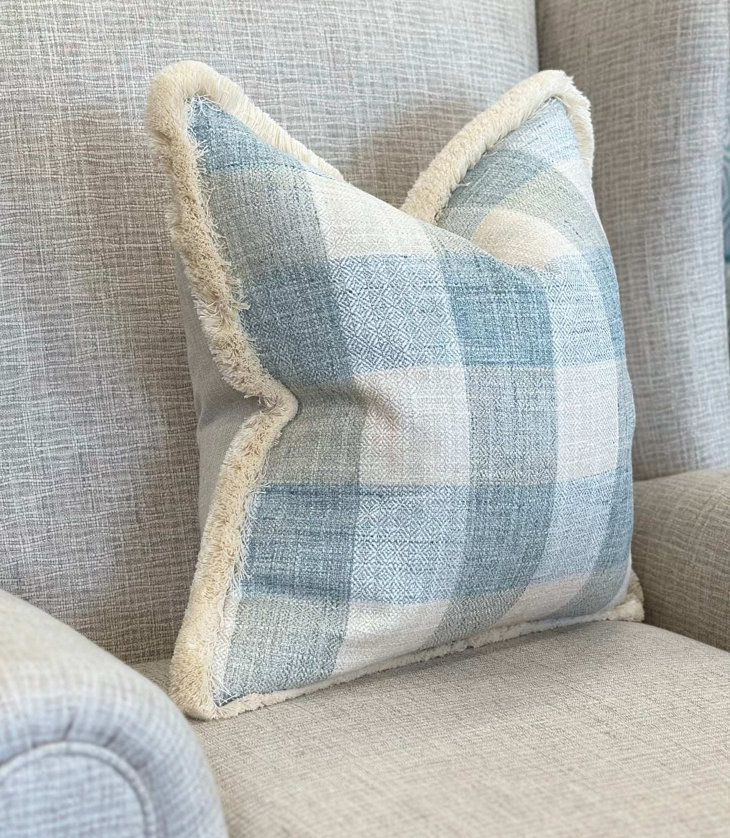 luxury costal cushion decor 