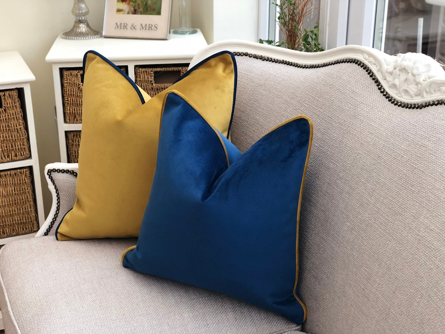 gold and blue cushions