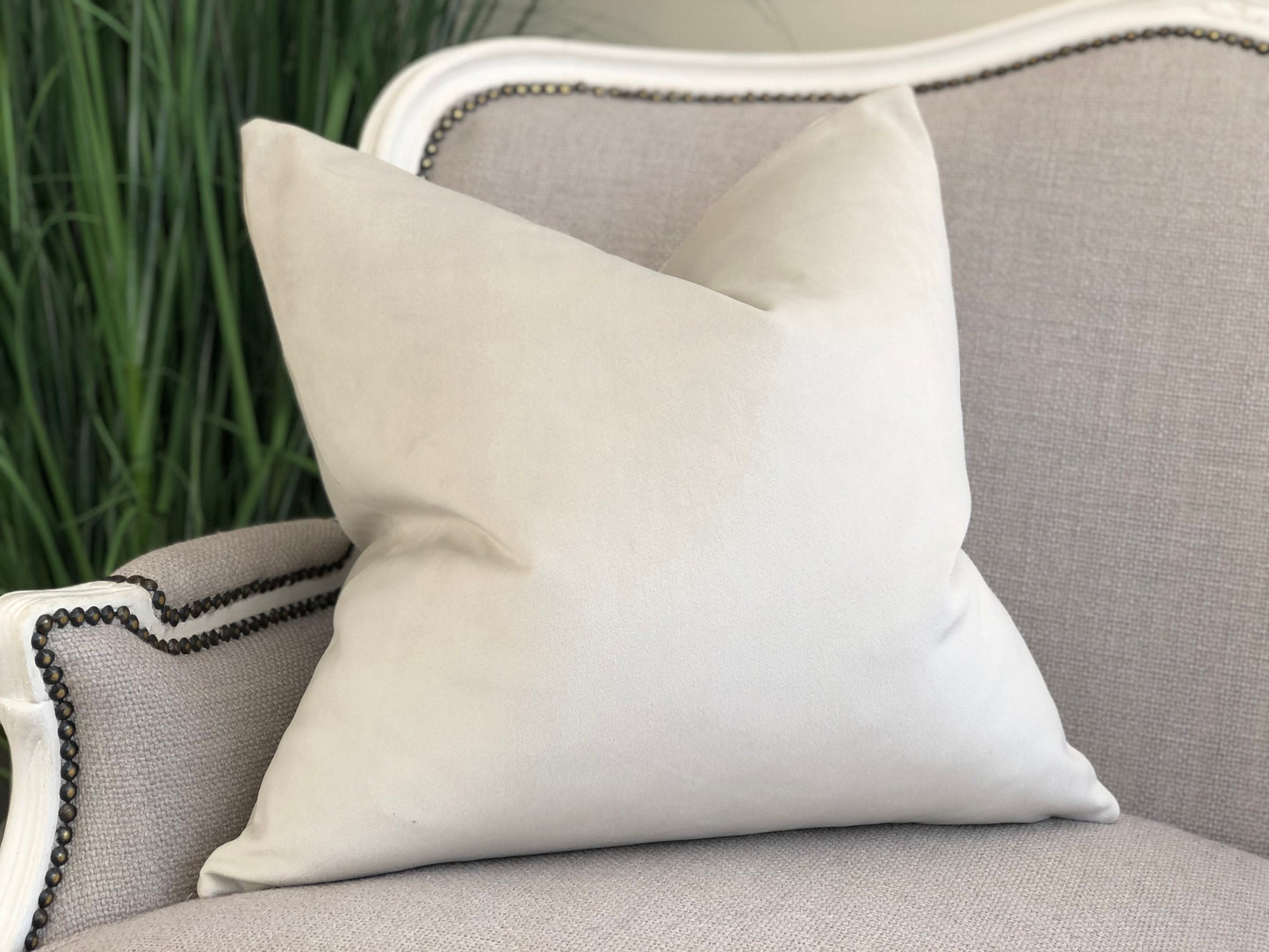 IVORY VELVET | Fringed or Piped cushion